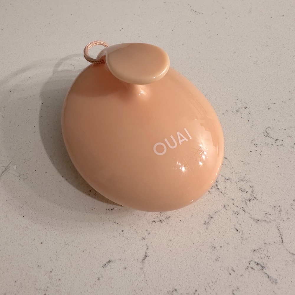 Ouai Scalp Scrubber